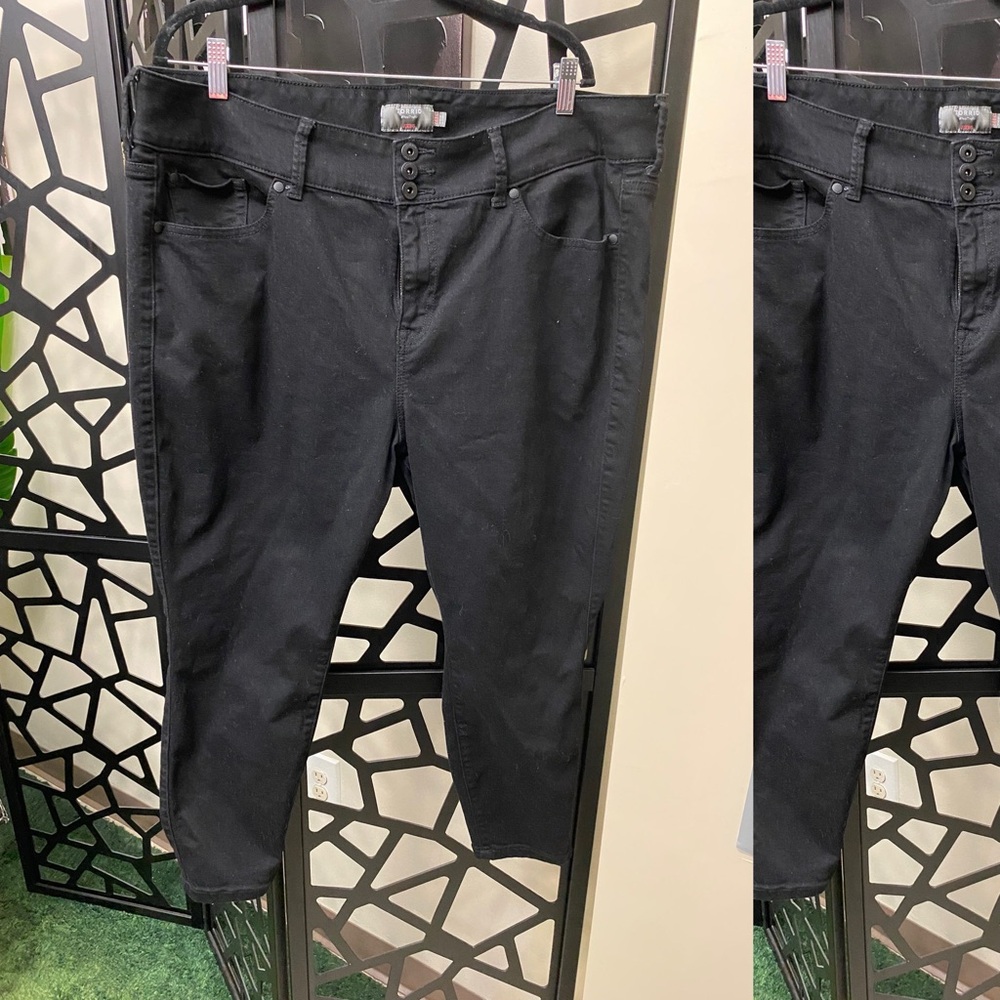 Torrid Black Jeggings with Button Accents